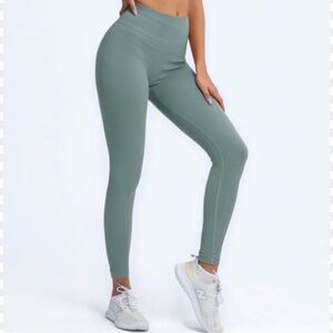 Shambhala Sage Green Ribbed 3/4 length Leggings